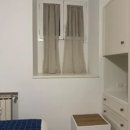 Munsi Vatican House *