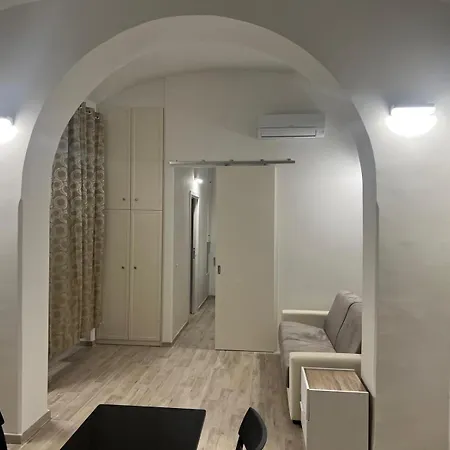 Munsi Vatican House ローマ