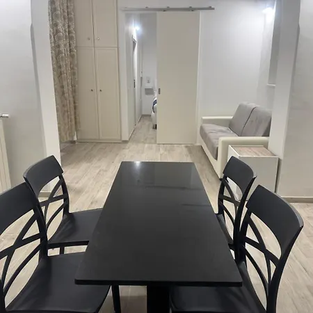 Munsi Vatican House * 罗马
